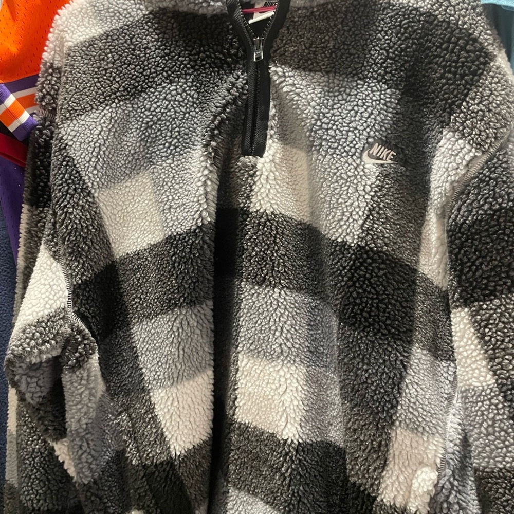 Nike Gray and Black Fleece Pullover worn one time doesn’t fit right paid 120